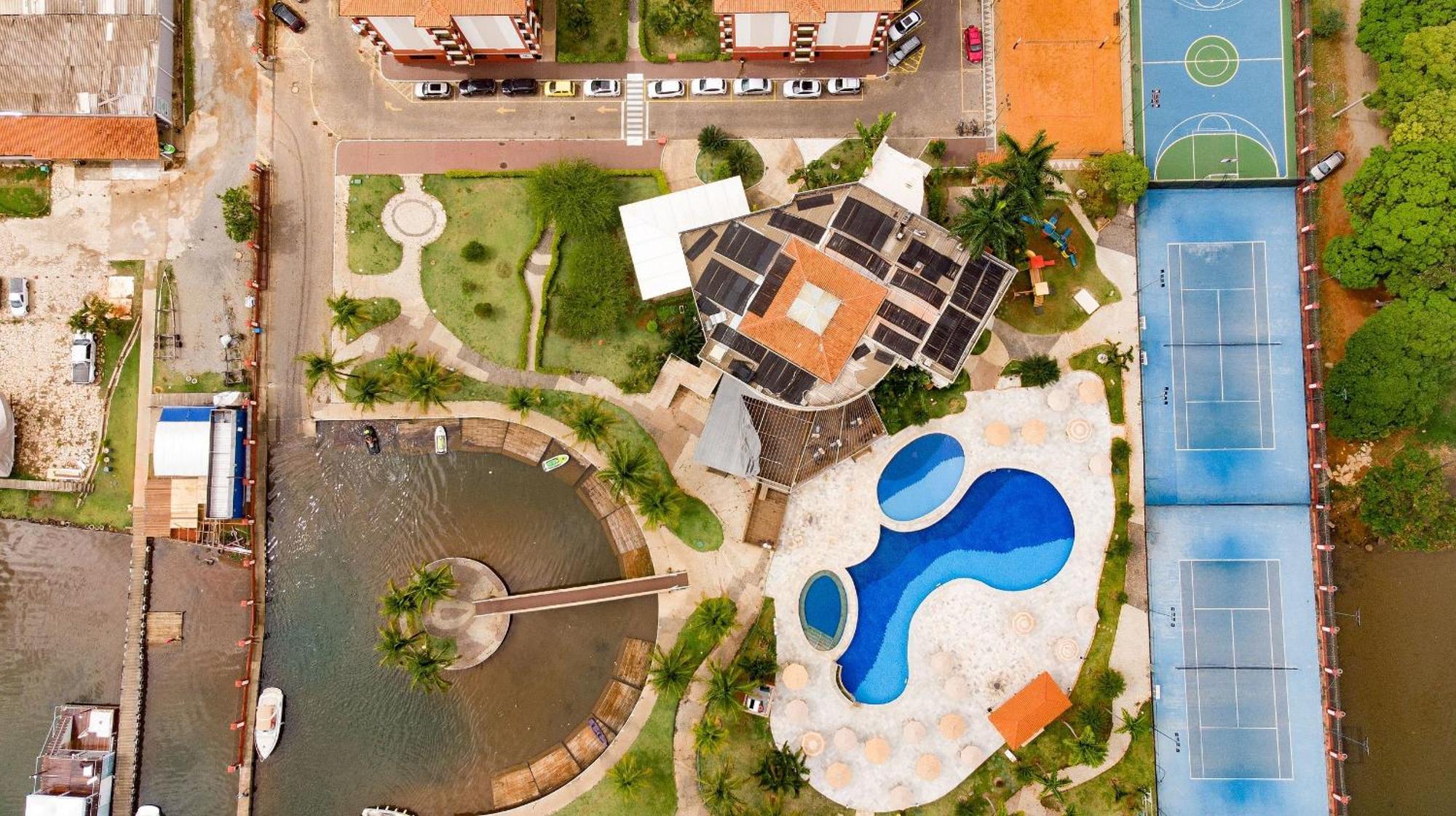 Flat Beira Lago No Centro De Bsb Brasília Exteriör bild