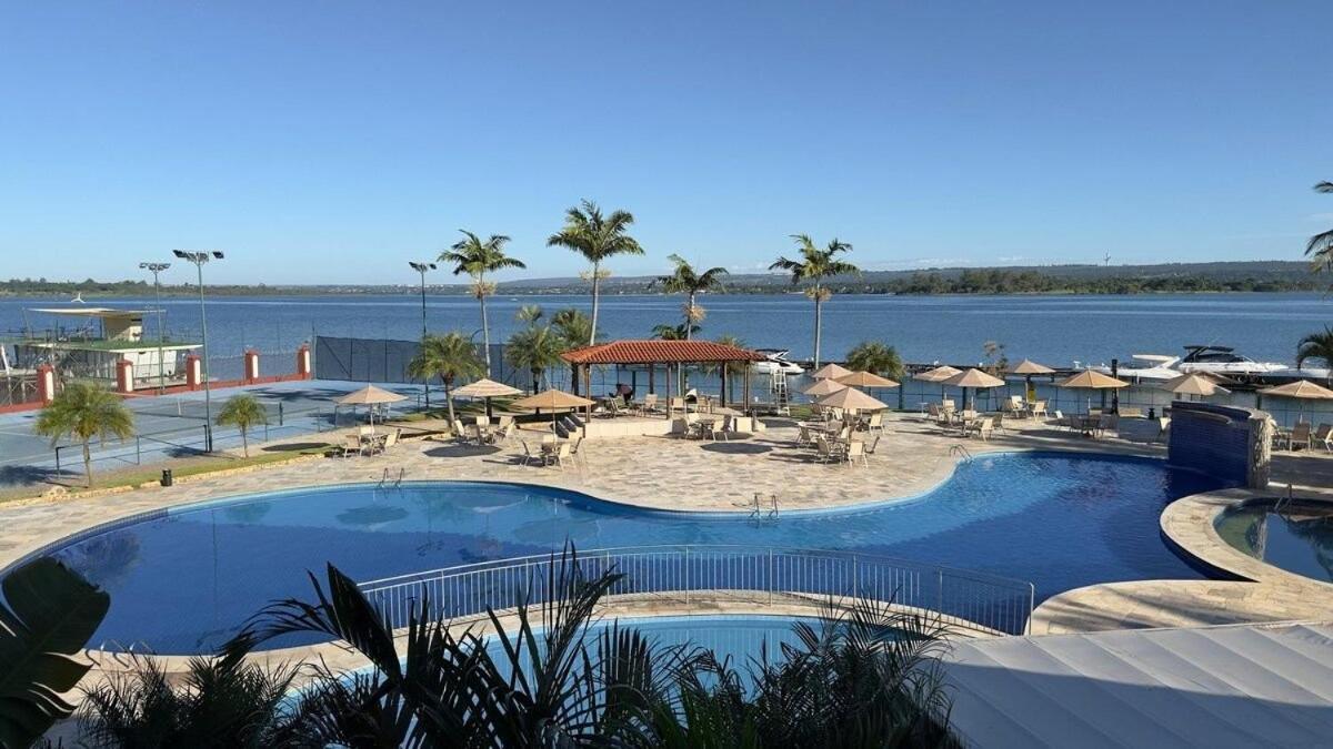 Flat Beira Lago No Centro De Bsb Brasília Exteriör bild