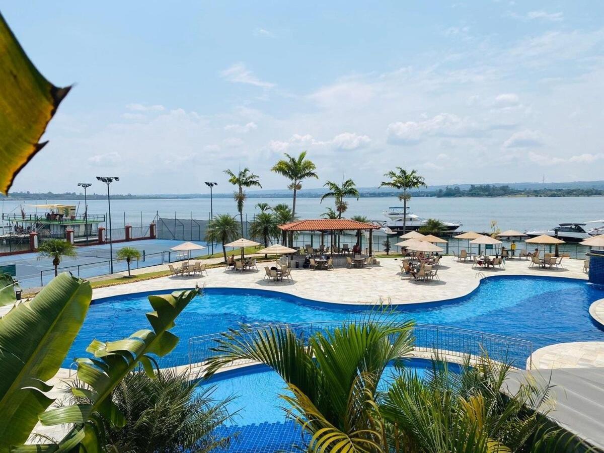 Flat Beira Lago No Centro De Bsb Brasília Exteriör bild